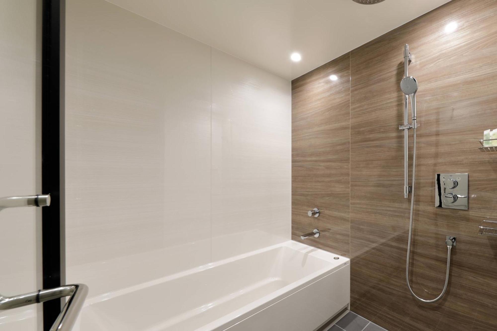 מלון Courtyard By Marriott Osaka Honmachi מראה חיצוני תמונה
