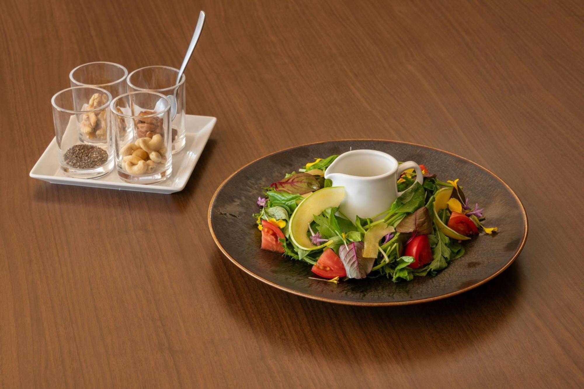 מלון Courtyard By Marriott Osaka Honmachi מראה חיצוני תמונה