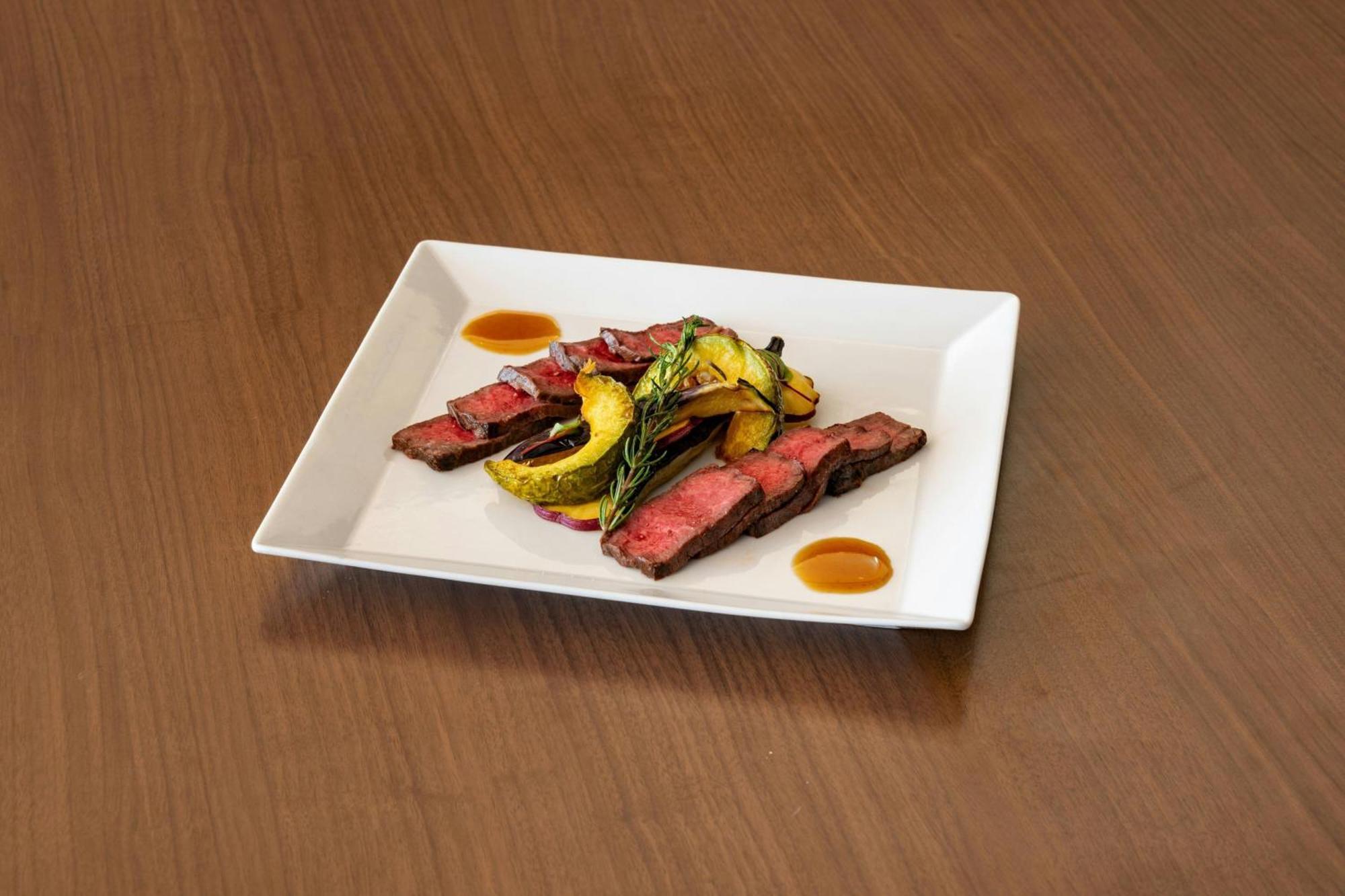 מלון Courtyard By Marriott Osaka Honmachi מראה חיצוני תמונה